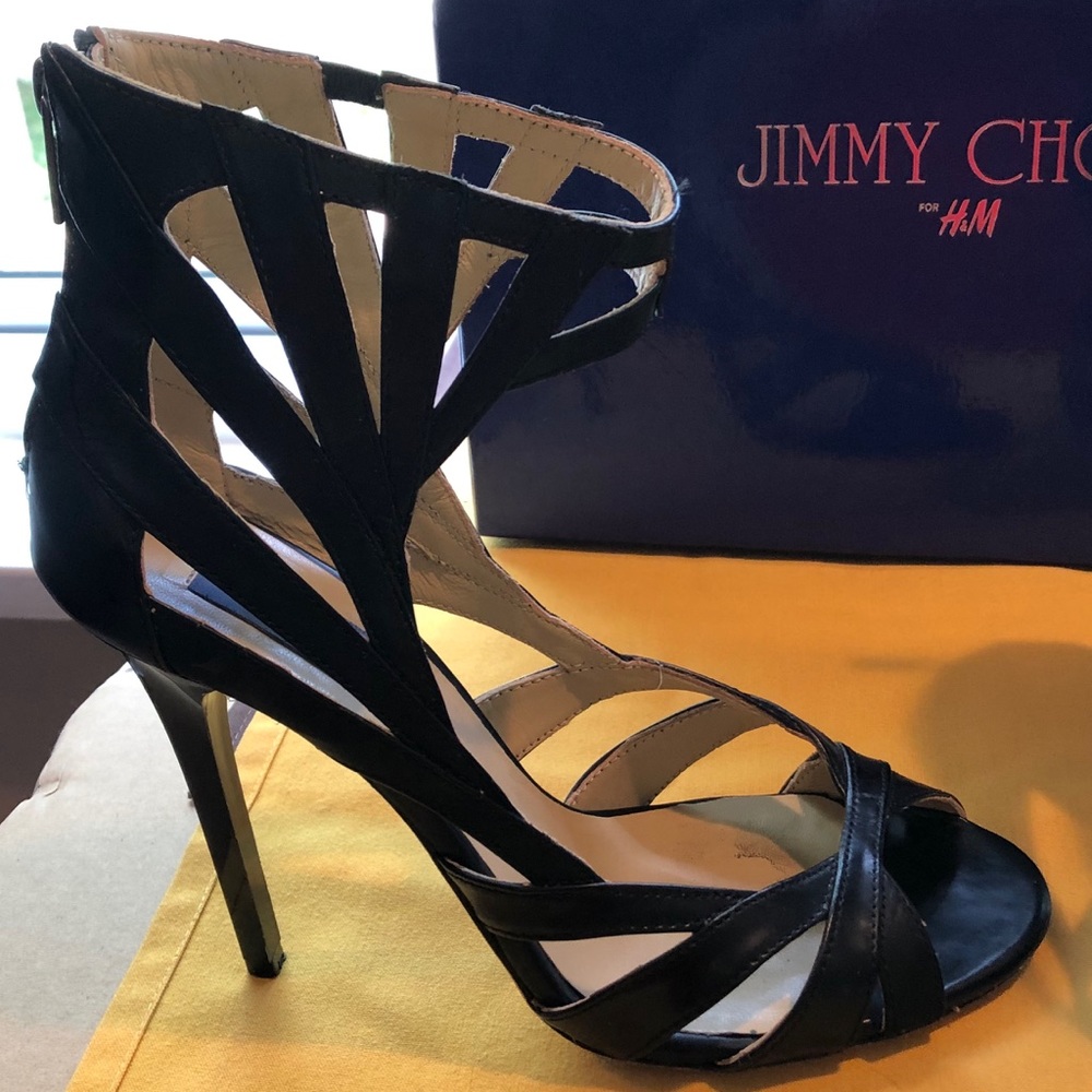 Jimmy Choo black shoes - Picture 2 of 6